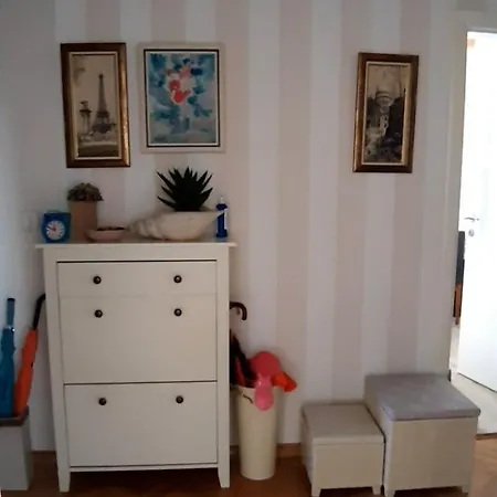 Apartment Quay For Exit Festival